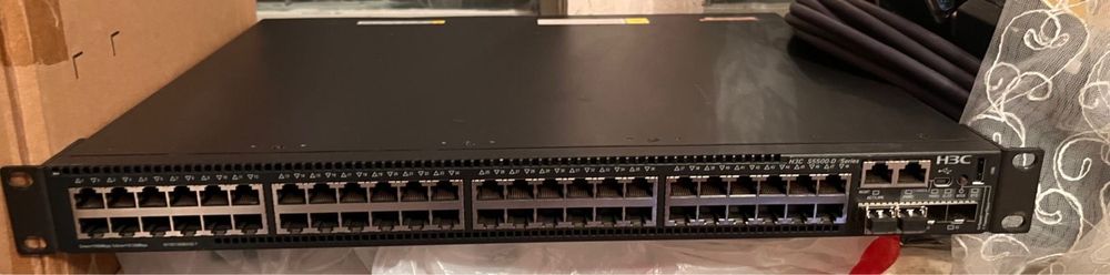 коммутатор switch S5560X-54C-EI 48 портов Ethernet 4 порта SFP+