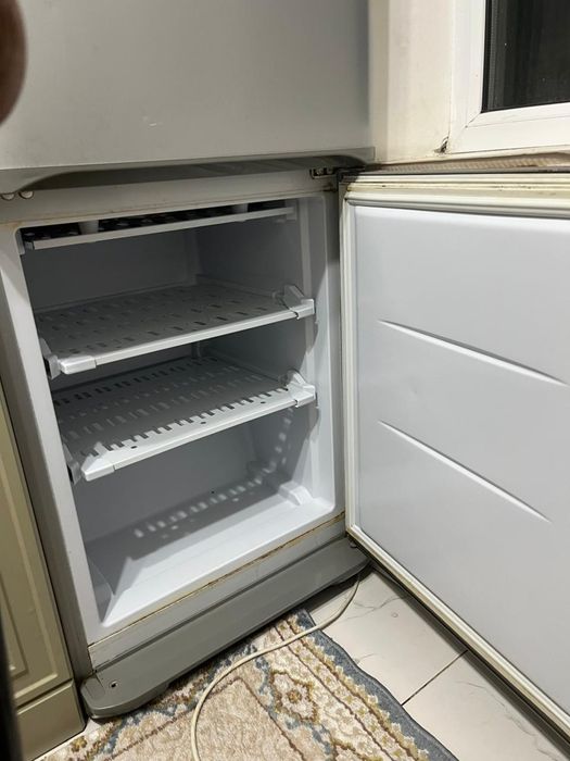 Срочно продается холодильник