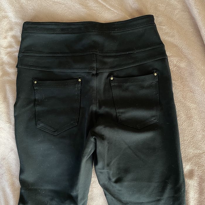 Дамски черен клин Taily Weijl