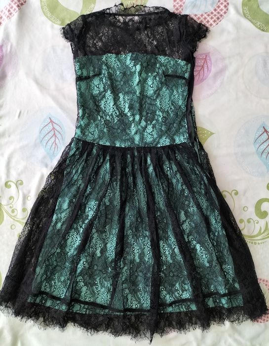 Продам вечерние платья