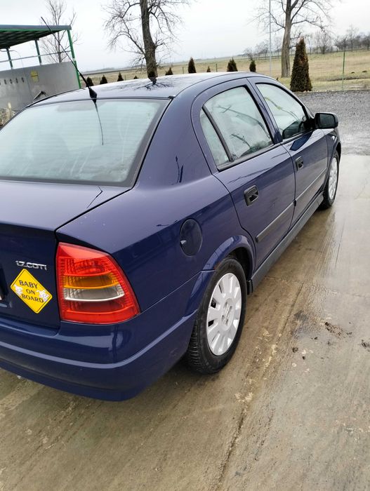 Vând Opel Astra g
