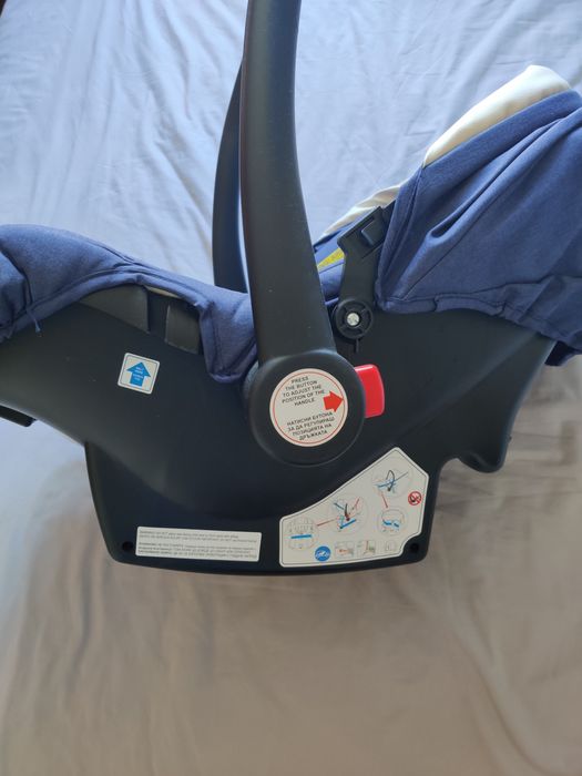 Бебешко кошче за кола.