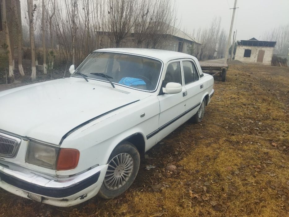 Volga 3110 sotiladi narhi 2800$