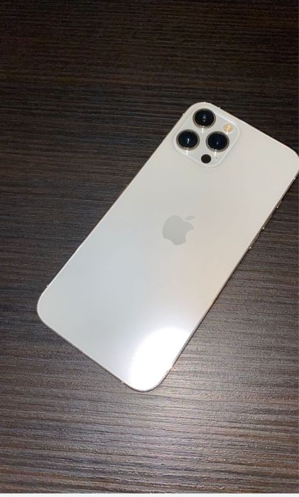 Vind iphone 12 pro max gold