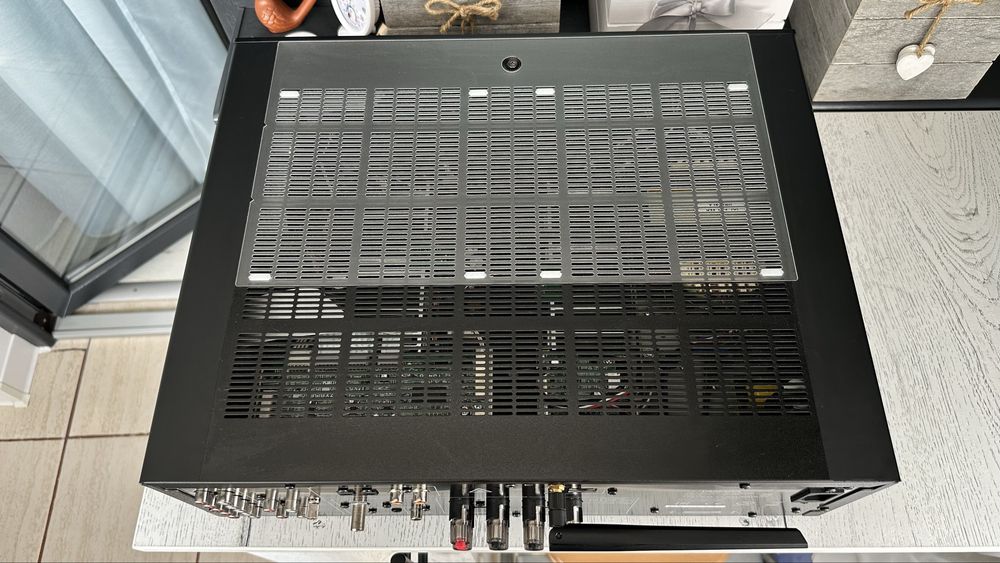 Amplificator stereo Yamaha R-N803 D