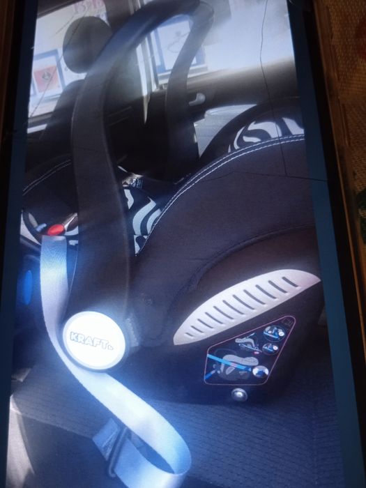 Бебешко кошче за пренасяне и за кола