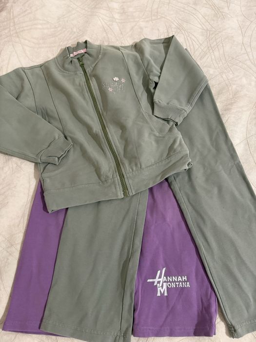 дрешки 5-6 г. Zara, Disney .