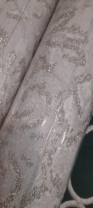 Продам обои новые