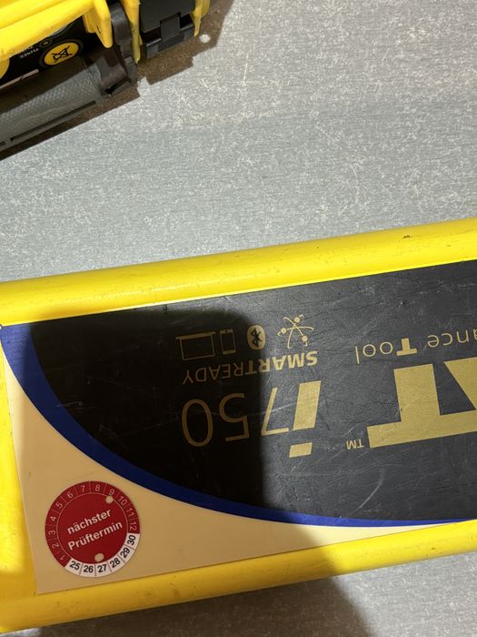 Ezicat i750 detector utilitati  cabluri conducte apa gaz etc Leica