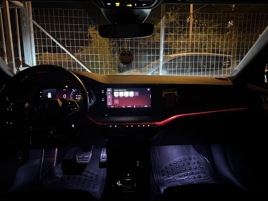 Шкода Октавия 2021