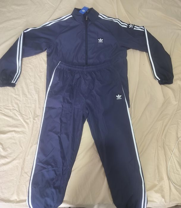 ADIDAS  спортивная одежда
