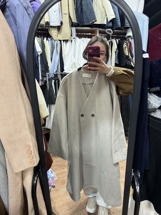 Продам новое пальто