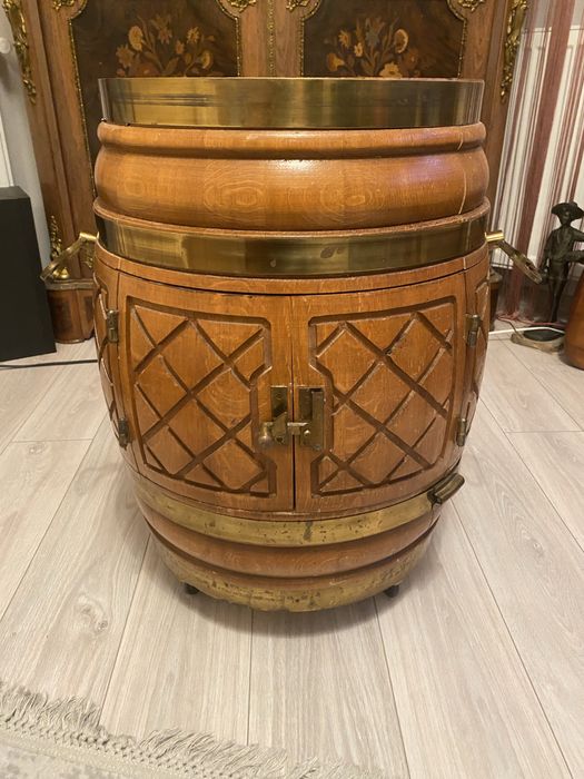Butoi Bar Vintage Lemn Masiv Alama Sculptat