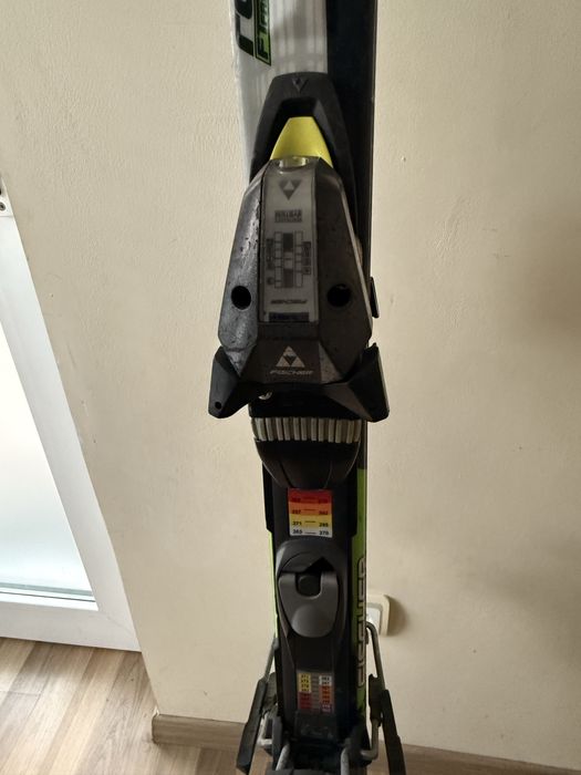Ски Fischer RC4