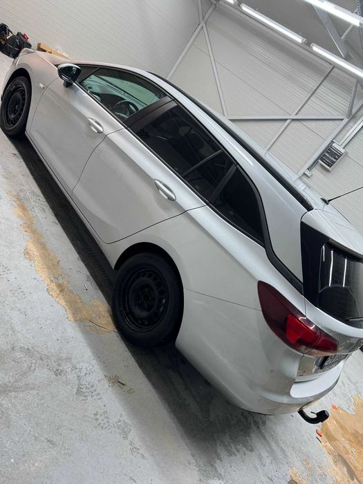 Opel Astra Sport Tourer