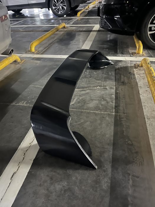 Спойлер на лансер 10