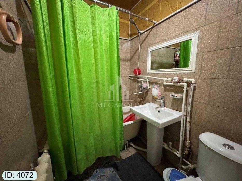 gorgaz 17-maktab tomonda kvartira sotiladi№4072