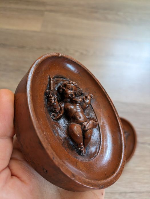 3д овални пана от восък с ангели херувимчета