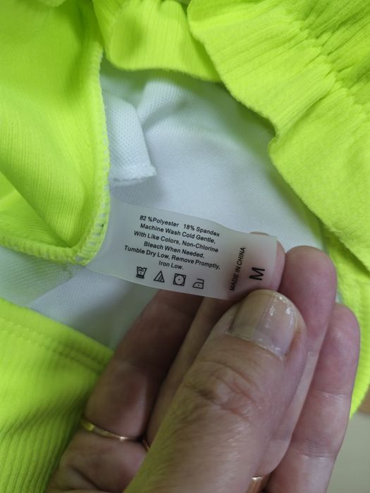 Продам  купальник