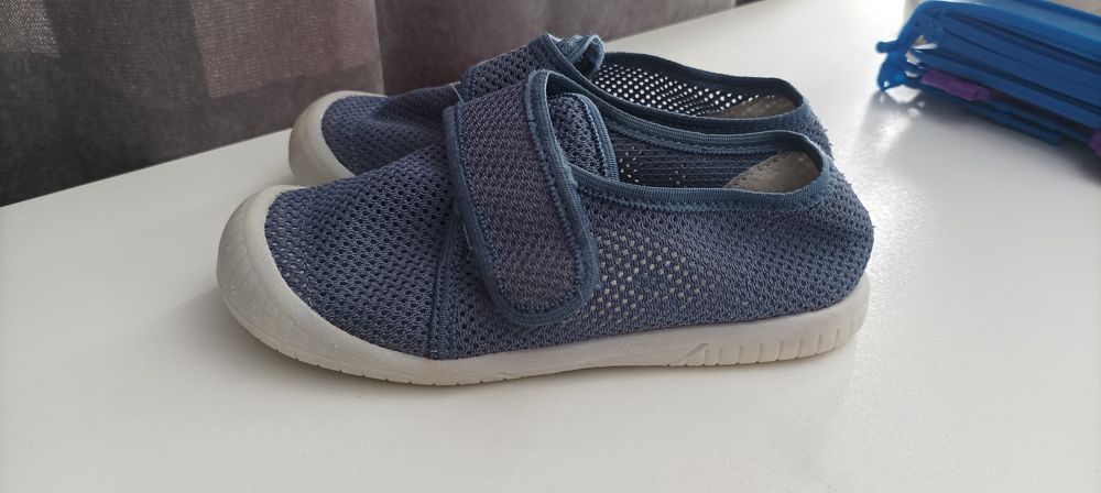 Детски Adidas ozweego и пантофи беко