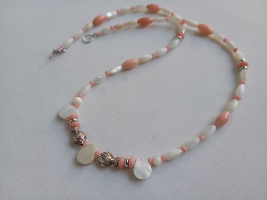 colier argint,coral si sidef natural.fin,delicat