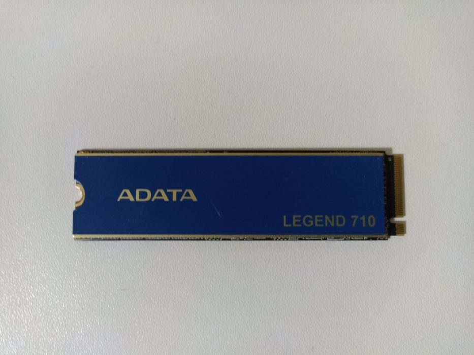 SSD 512GB Adata Legend 710