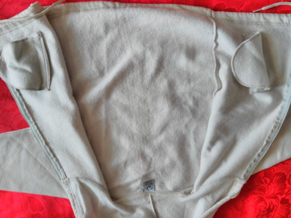 Bluza training cu gluga