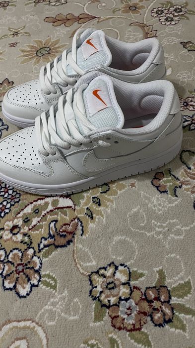 Продам обувь 36 размер Nike SB Dunk Low