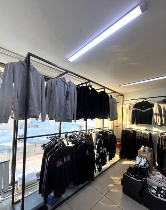 Продам магазин одежды