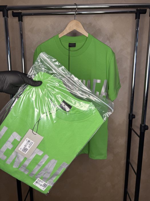 Tircou/T-Shirt Balenciaga