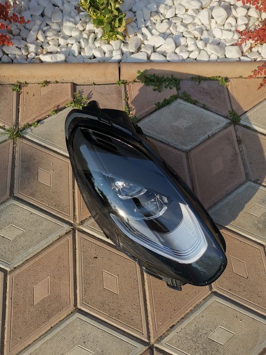 Far dreapta Renault alpine a110 2021/2022/2023/2024