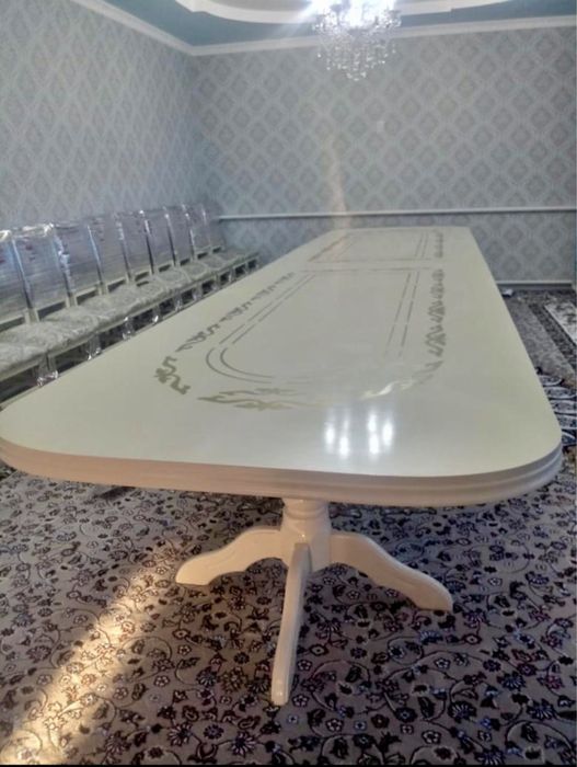 Аренда столов и стульев !