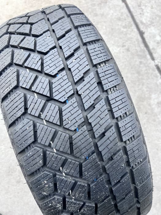 Шины зима срочно продам