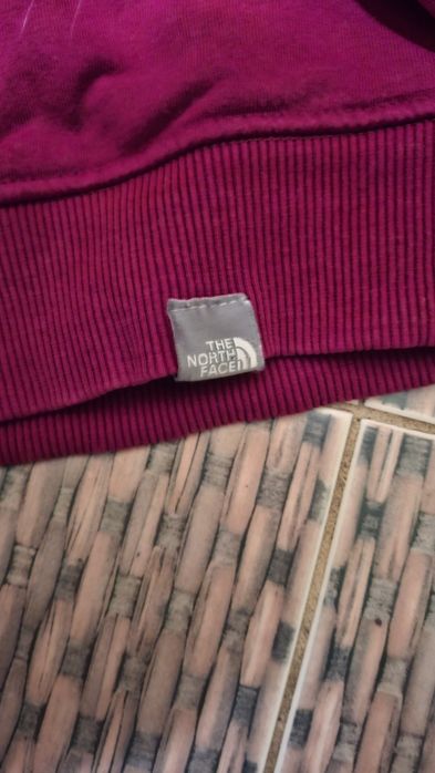 Суичър с цип North face L-размер