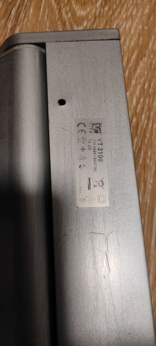 LED лампа и лампа за баня или кухня