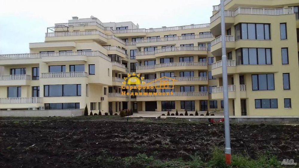 Продава се Едностаен апартамент в Бургас, Сарафово - 44 кв.м за 1932 €/кв.м - Снимка #1