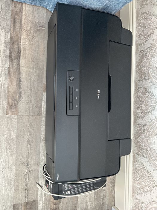 Принтер Epson l1800 в идеальном состояний.
