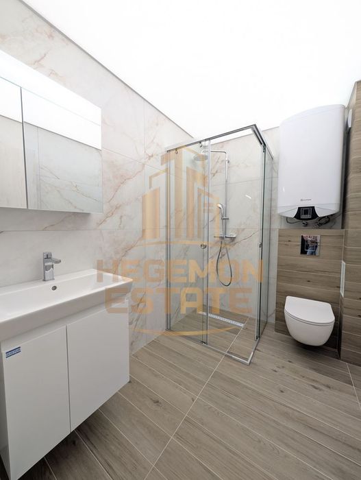 Продава се Двустаен апартамент в Варна, Възраждане 3 - 98 кв.м за 1079 €/кв.м - Снимка #9
