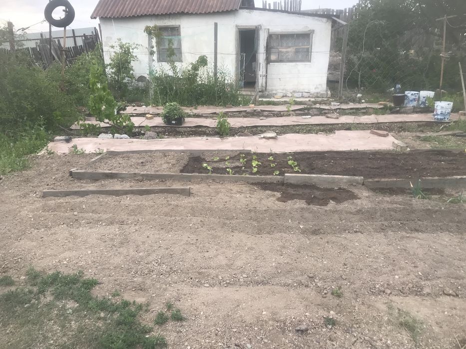 Продаётся дачный участок