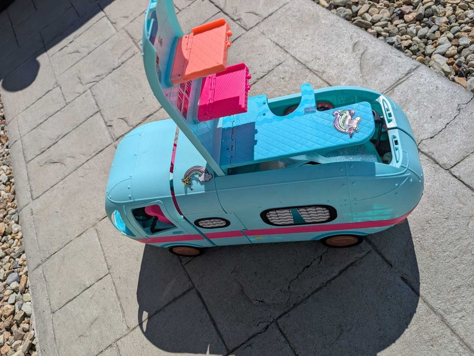 LOL Suprise Rulotă Glamper 2-în-1