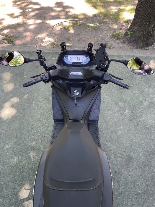 Vand Scuter Kymco SkyTown 125cc