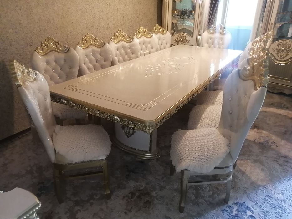 Stol-stul uzunligi 3 metr eniga 1.20 12talik holati yangi