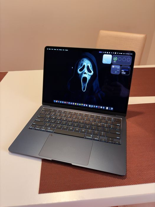 MacBook Air 14, 16/512 US, 100%