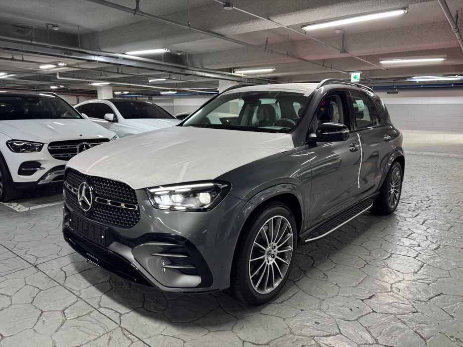 GLE 450 SUV Graphite gray on black
