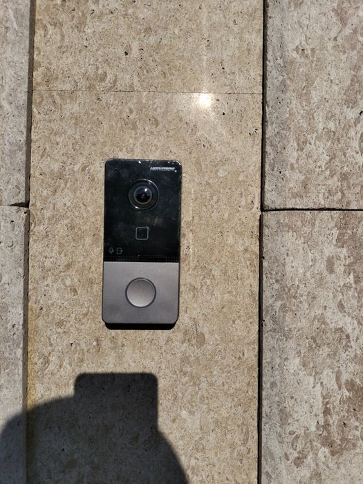 Установка домофонов, видеонаблюдение