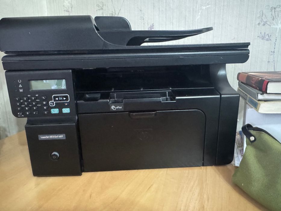 Продам принтер hp