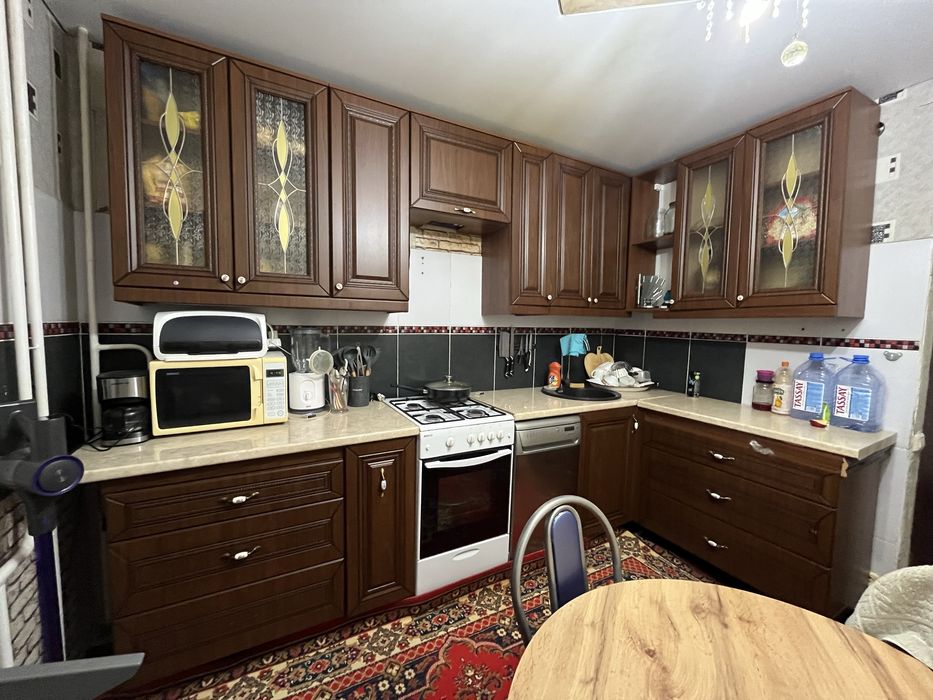 Продам кухонный гарнитур