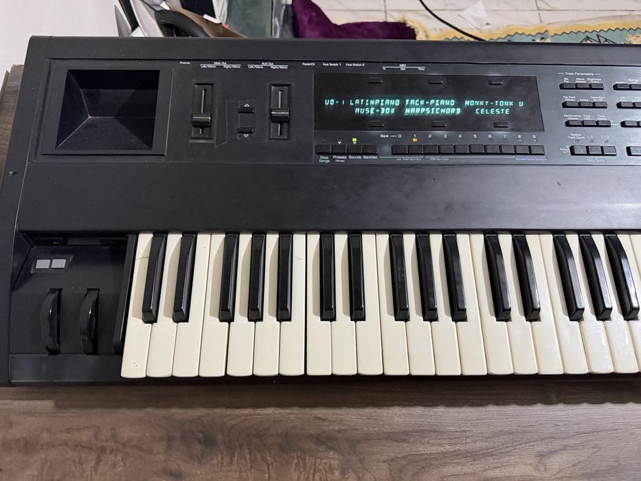 Ensoniq Профессионал Синтезатор