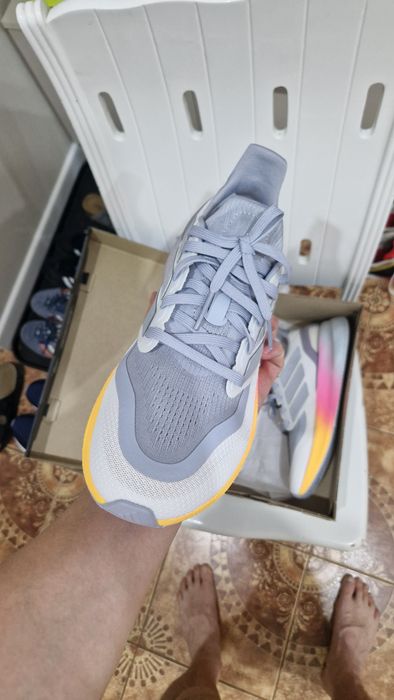 Беговые кроссовки Adidas pureboost 5