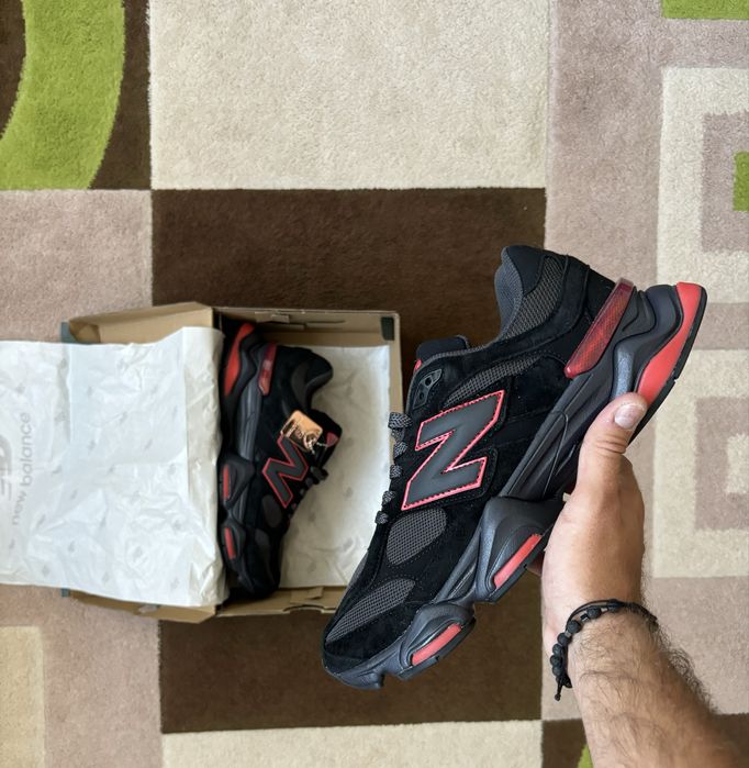 Мъжки обувки New Balance 9060 Black/Red.